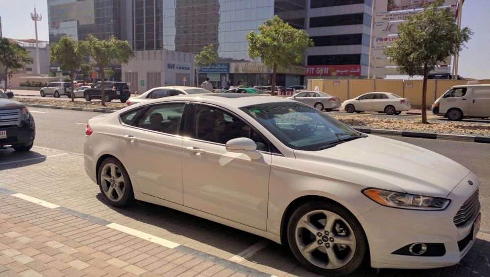 Renting Car in Dubai