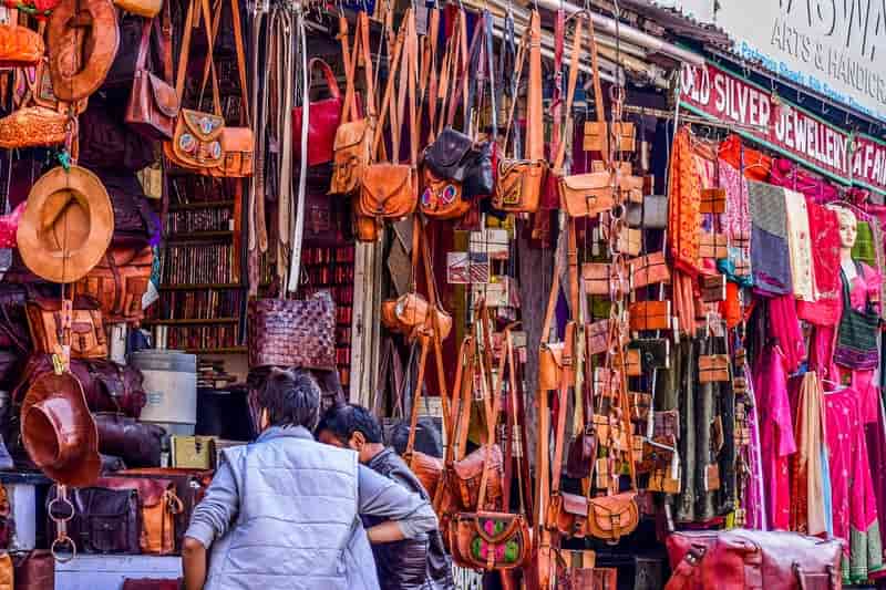 shopping markets of mathura
