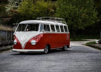 Minibus Taxi Milton Keynes