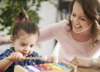 6 Ways to Become a Great Role Model for your Kids Alen