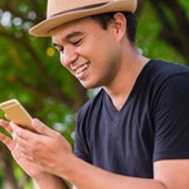 cropped-bajaj-personal-loan-app.jpg